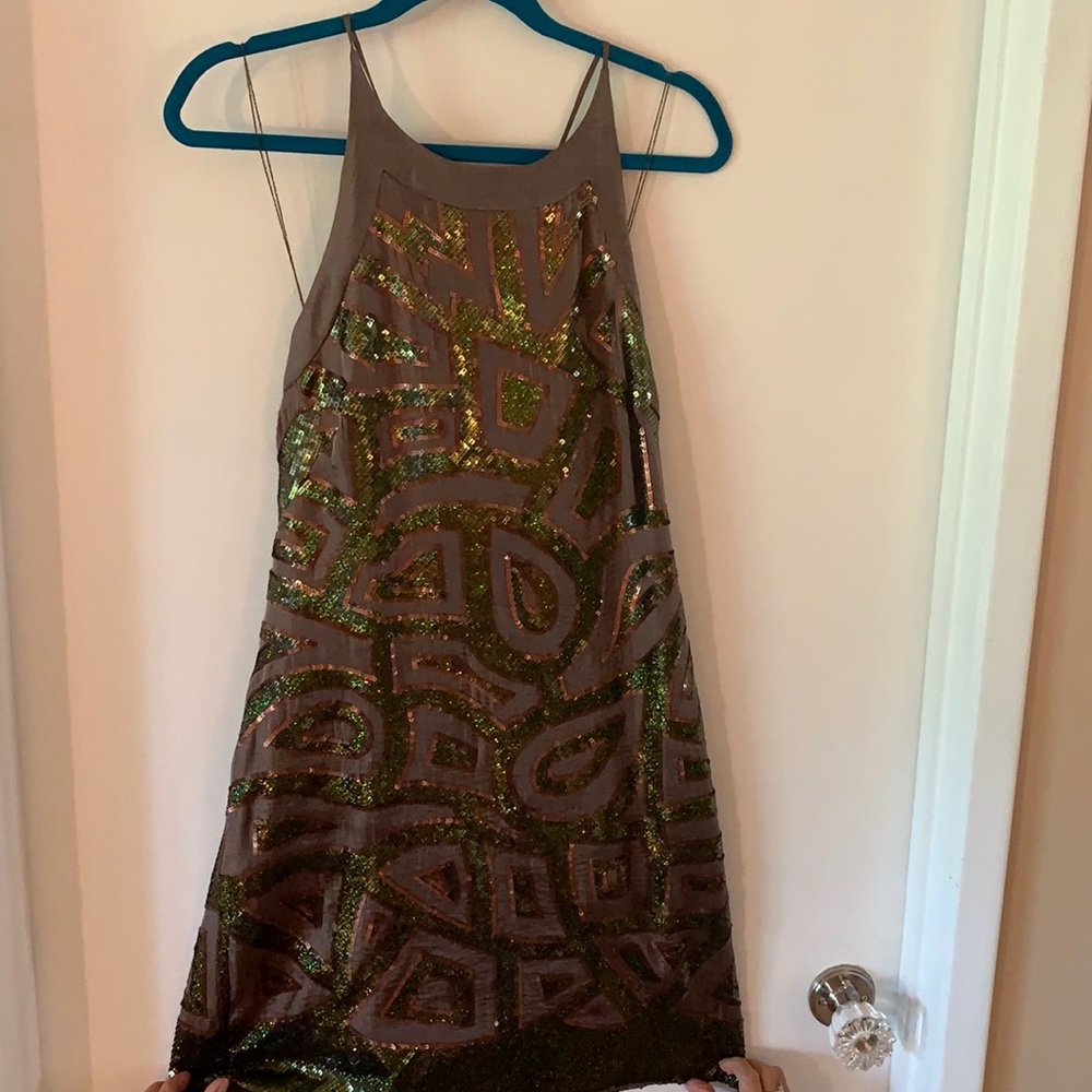 Sexy & Alluring Sequin Dress!